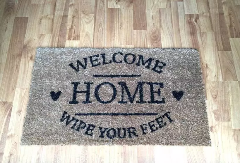 City Centre Townhouse   Perfect For A City Break