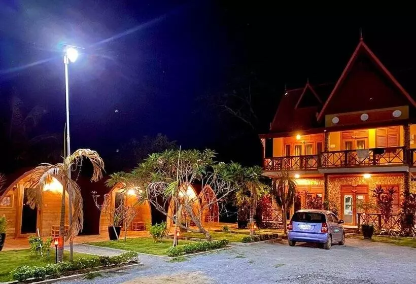 هتل Flower Garden Cabin