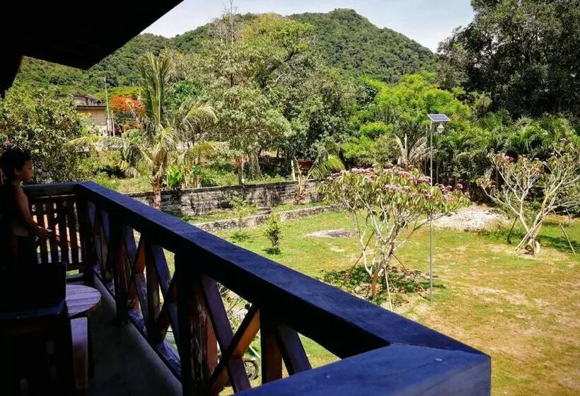 هتل Flower Garden Cabin
