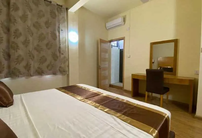 هتل The Monalysa Suites & Residence