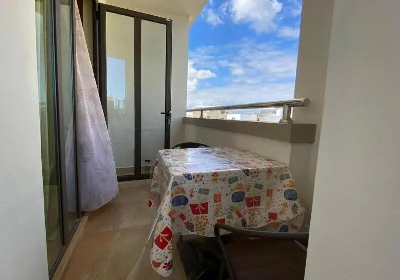 هتل The Monalysa Suites & Residence