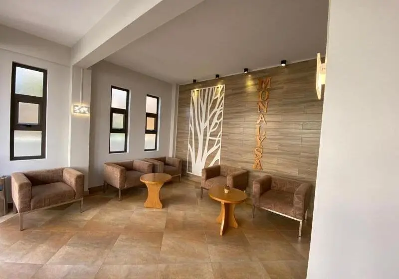 هتل The Monalysa Suites & Residence