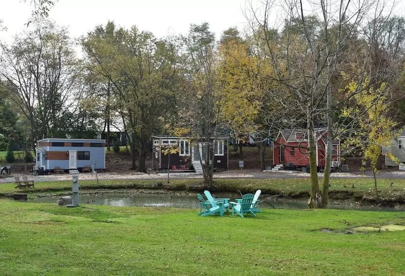 リゾートホテル Tiny Estates Tiny Homes