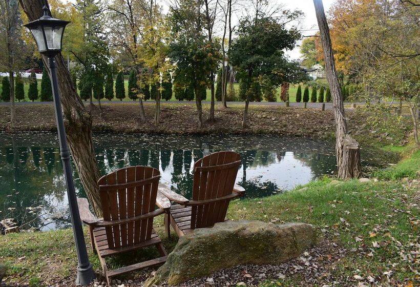 리조트 Tiny Estates Tiny Homes