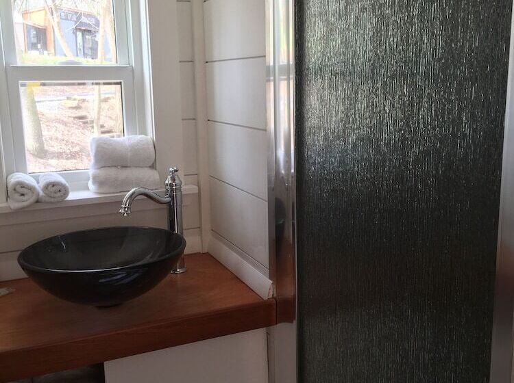 리조트 Tiny Estates Tiny Homes