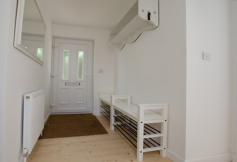 Rooftops Braunton 4 Bed Sleeps 8 Beautiful Views