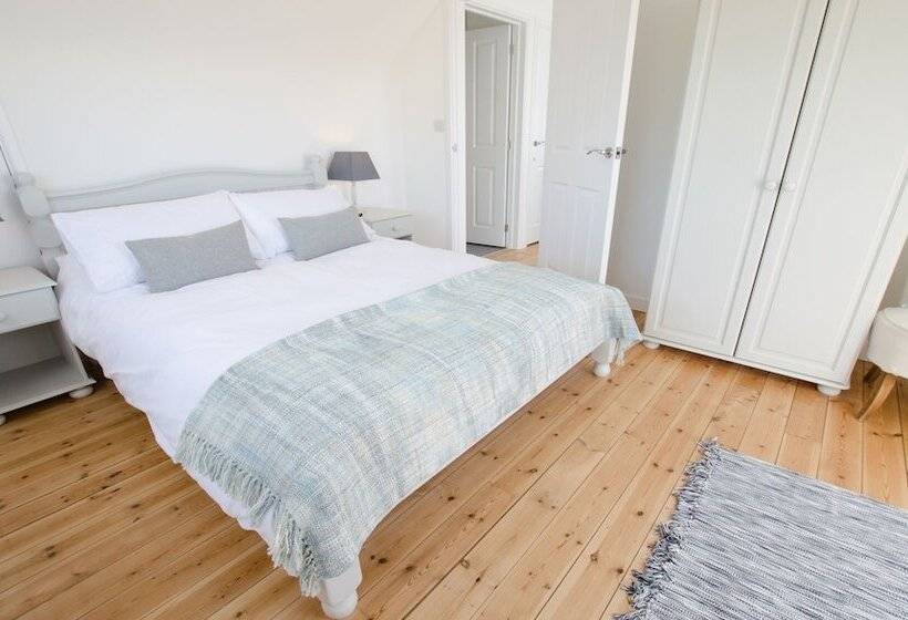 Rooftops Braunton 4 Bed Sleeps 8 Beautiful Views