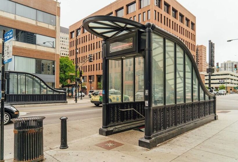 Safe Spacious Mansion Indowntown