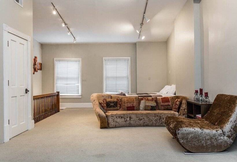 Safe Spacious Mansion Indowntown