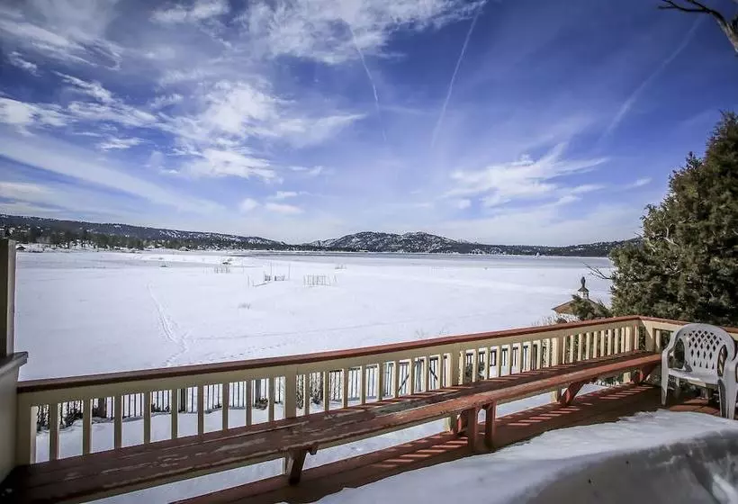 Alpine Lakefront