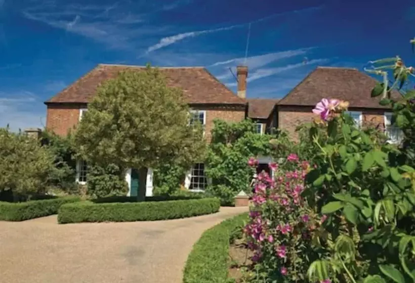 تختخواب و صبحانه Leeds Castle Maiden S Tower