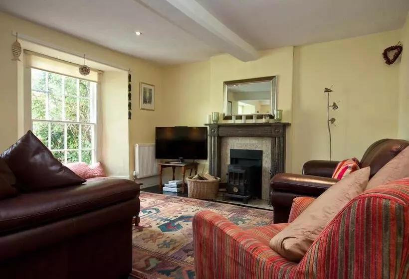 Aamiaismajoitus (B&B) Old School House