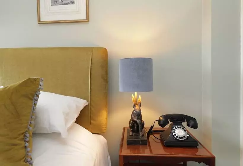 تختخواب و صبحانه Leeds Castle Maiden S Tower