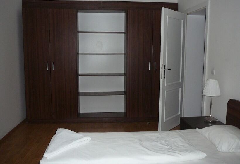 Fukas Apartments Medena