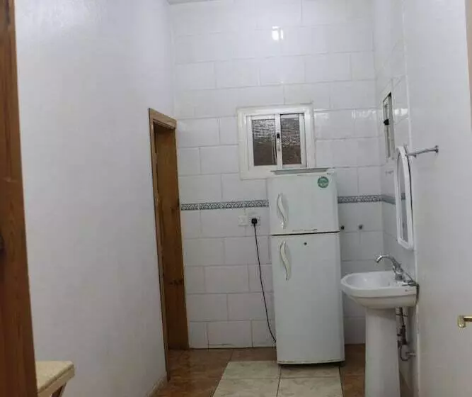 Hotelli Al Eairy Furnished Apartments Al Baha 1