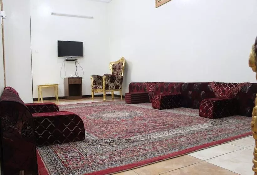 Hotelli Al Eairy Furnished Apartments Al Baha 1