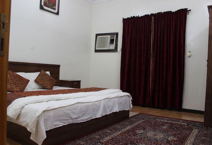 هتل Al Eairy Furnished Apartments Al Baha 1
