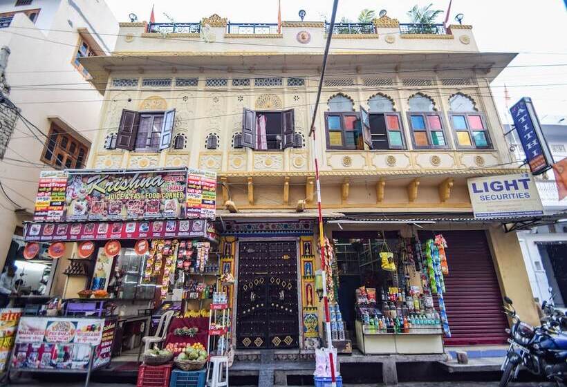 فندق Atithi Paying Guest House By Oyo Rooms