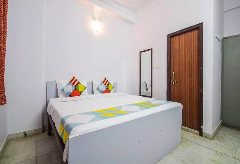 ホテル Atithi Paying Guest House By Oyo Rooms