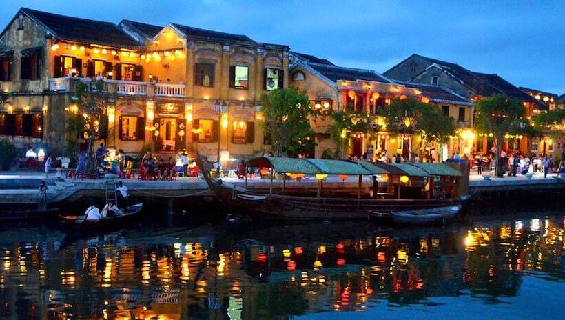 هتل Lucky Leaf Villa