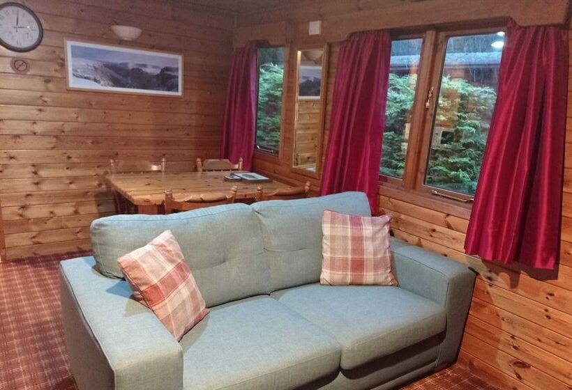 Lurchers Cabin Aviemore