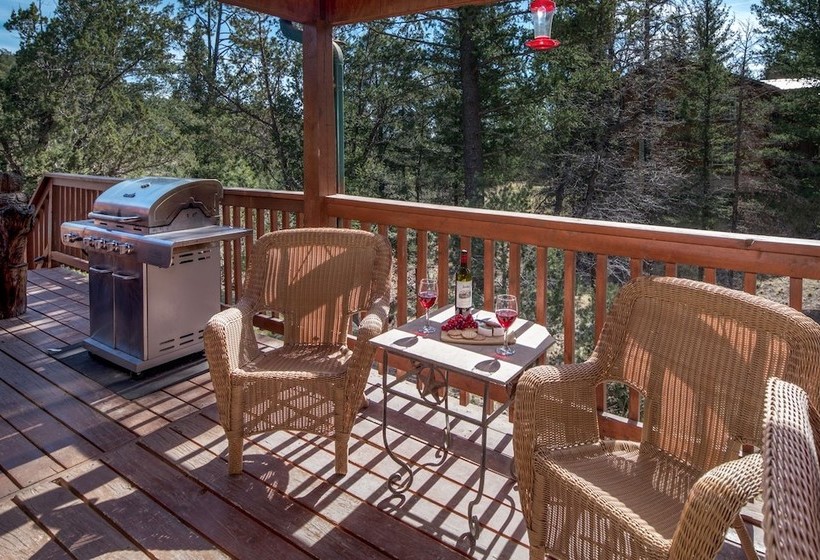 New Mexico Mountain Pines Cabin Three Bedroom Cabin