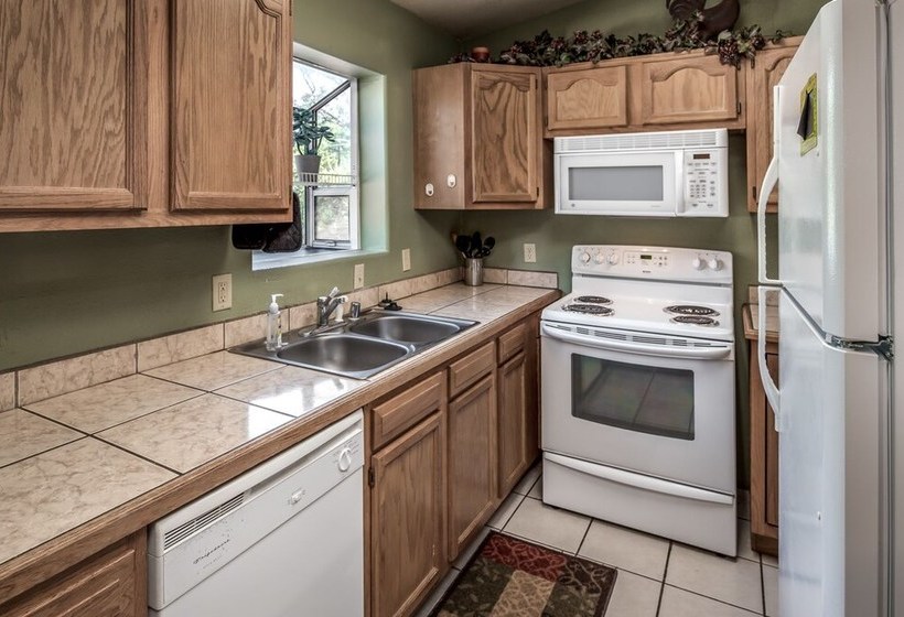 New Mexico Mountain Pines Cabin Three Bedroom Cabin