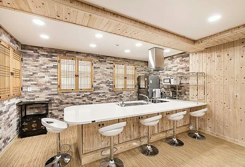 פנסיון Ihwa Hanok