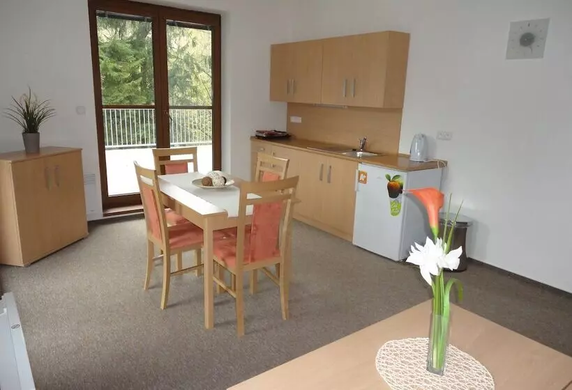 Majatalo Penzion Dominik