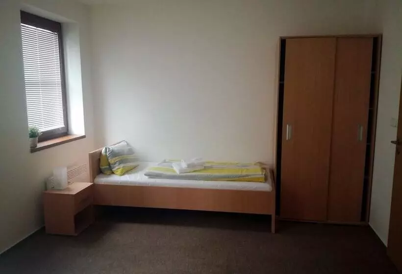 Majatalo Penzion Dominik