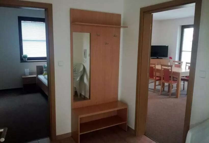 Majatalo Penzion Dominik