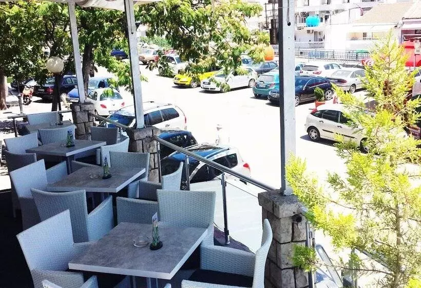 پانسیون Prag Apartments & Rooms