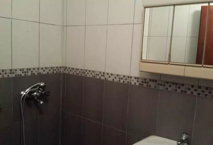 پانسیون Prag Apartments & Rooms