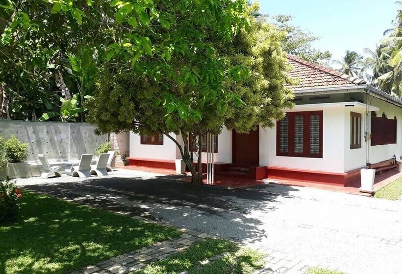 بنسيون Villa Lagoon Edge