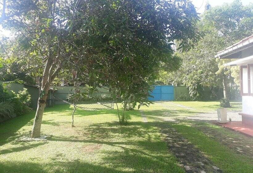 بنسيون Villa Lagoon Edge