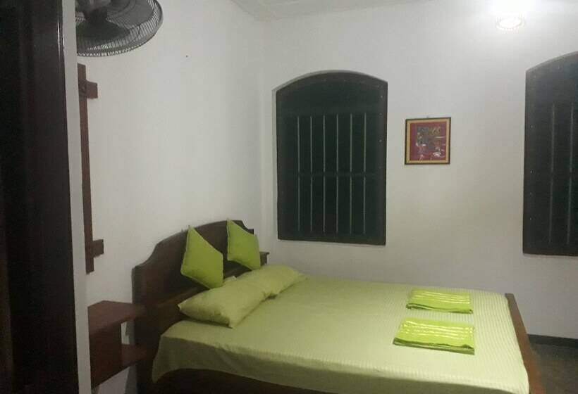 بنسيون Villa Lagoon Edge