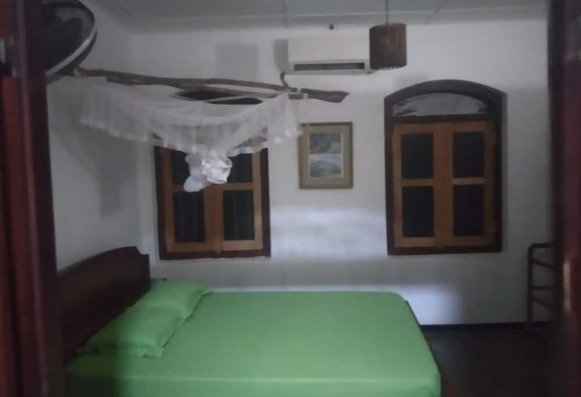 بنسيون Villa Lagoon Edge