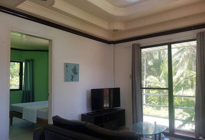 پانسیون Yayay Villa