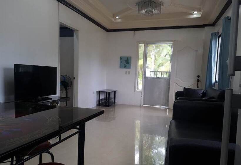 پانسیون Yayay Villa