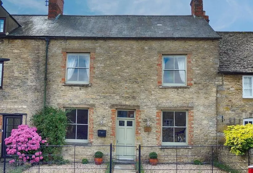 Rathbone Cottage