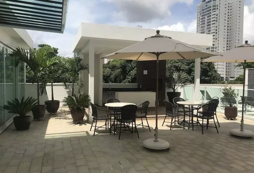 Starlis Home   Versátil