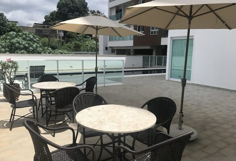 Starlis Home   Versátil