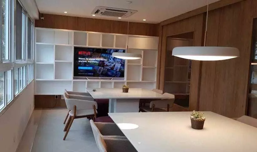 Starlis Home   Versátil