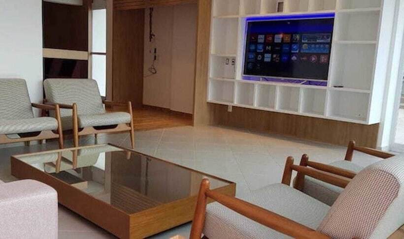 Starlis Home   Versátil