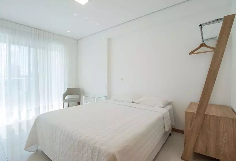 Starlis Home   Versátil