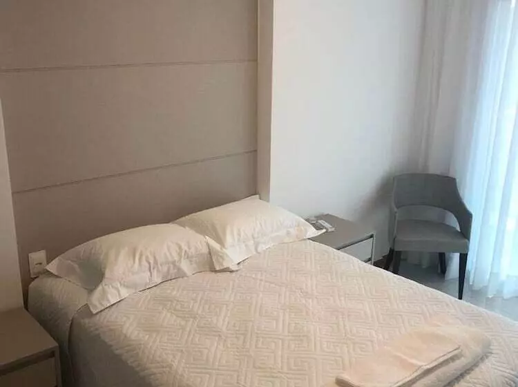 Starlis Home   Versátil