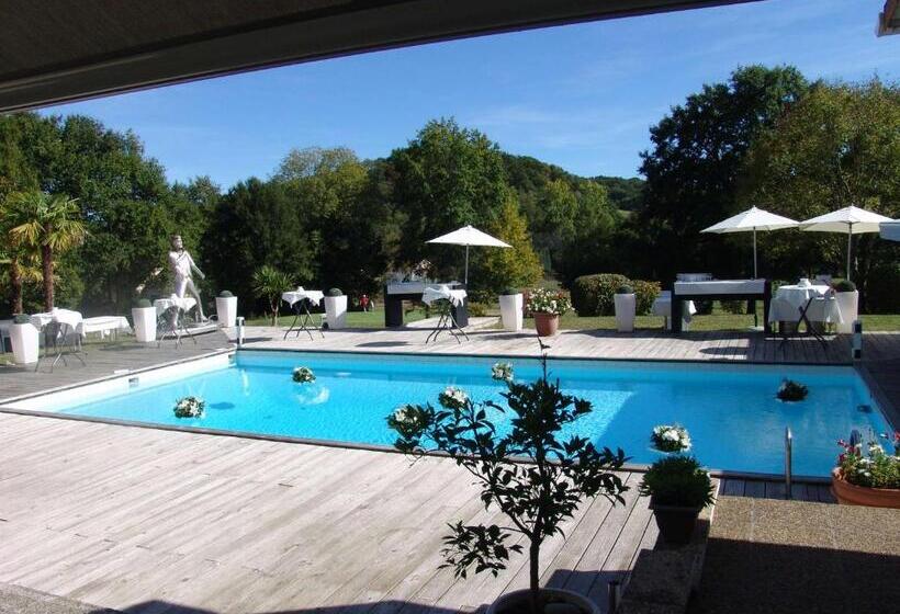 Brit Hotel Du Golf Le Lodge