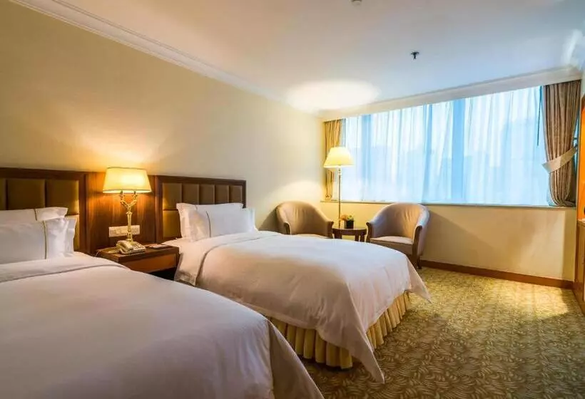 China Mayors Plaza Free Shuttle Between Hotel And Exhibition Center & Exhibitor Registration Count