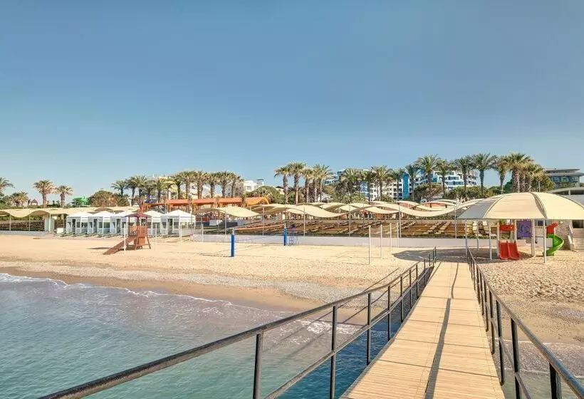 Resort Paloma Sencia