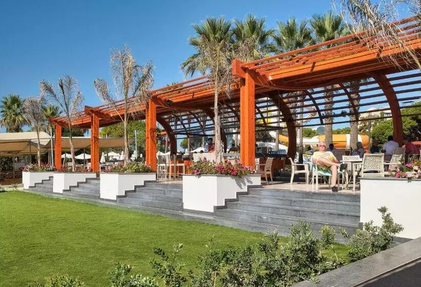 Resort Paloma Sencia